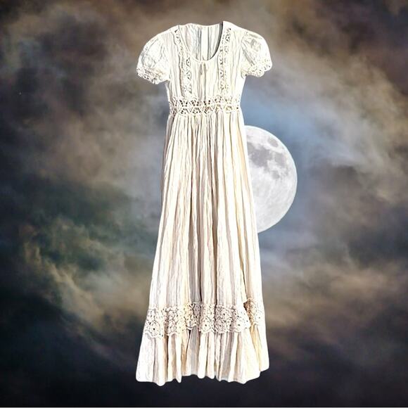 Vintage 1970s Ivory Vampire Bride or Halloween Maxi Dress GUNNE Sax Style SM - Picture 9 of 12